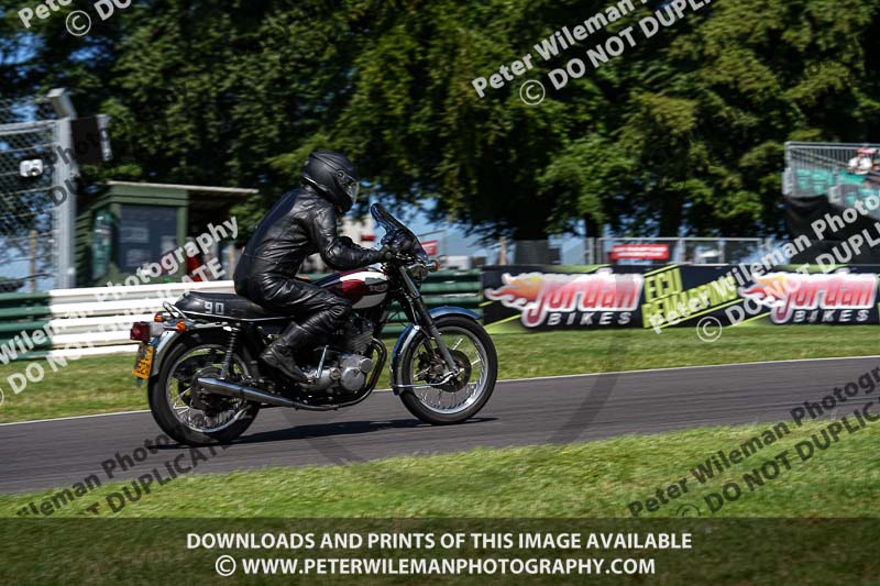 Vintage motorcycle club;eventdigitalimages;mallory park;mallory park trackday photographs;no limits trackdays;peter wileman photography;trackday digital images;trackday photos;vmcc festival 1000 bikes photographs